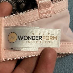 Wonderform Bra